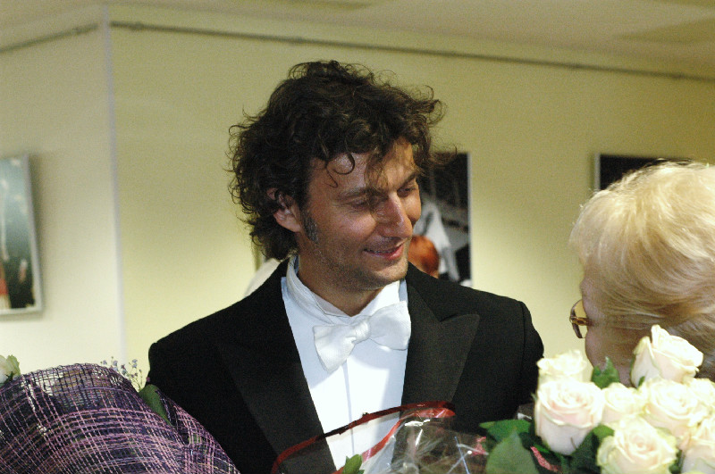 WagnerGalaPetersburg14.JPG - St. Petersburg, 25. Juni 2011, mit Renata Scotto